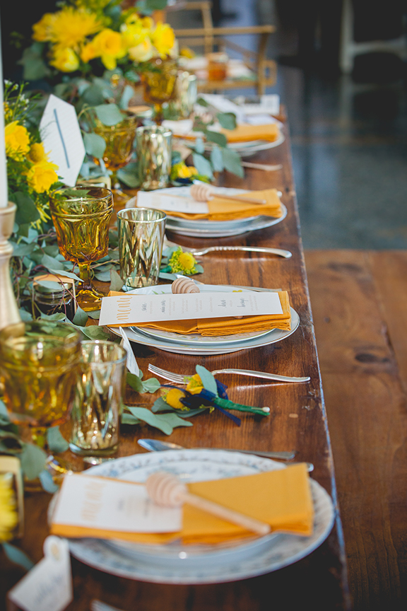 Wedding Scape | Naturally Sweet With Golden Tones And Honey Inspired Details