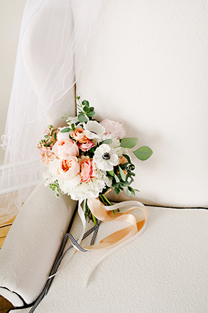 blush, peach white bouquet