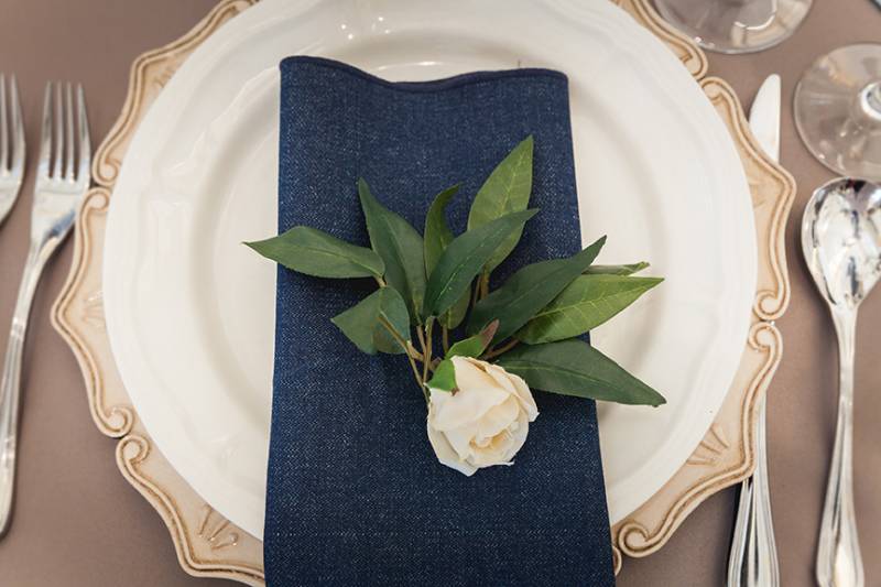 Wedding Scape | Elegant Denim Blue Hues With Rustic Elements