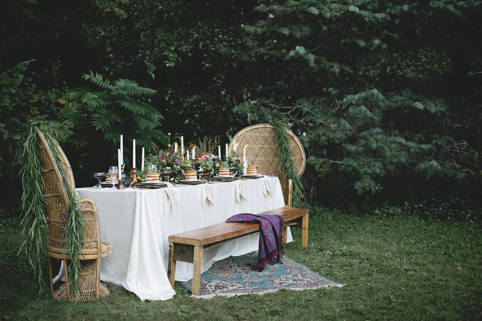 boho wedding inspiration, boho wedding decor, bohemian wedding, outdoor wedding, backyard wedding