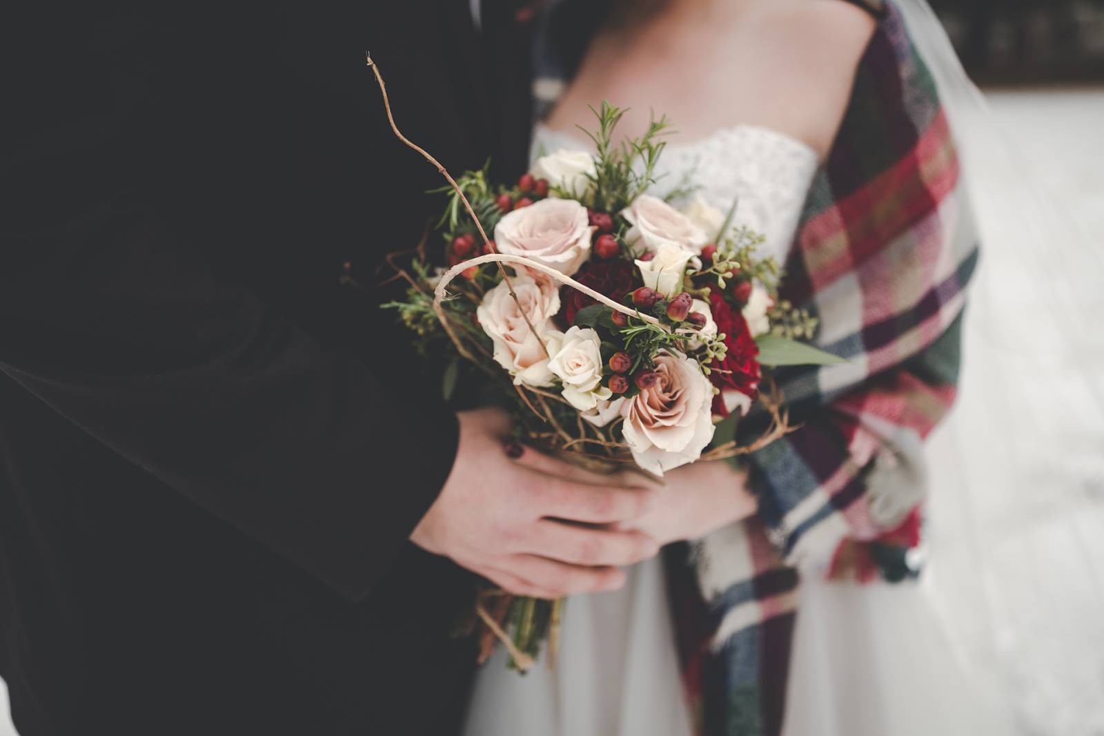 winter bridal bouquet, simple peach berries floral bouquet, flowers, petals, blooms