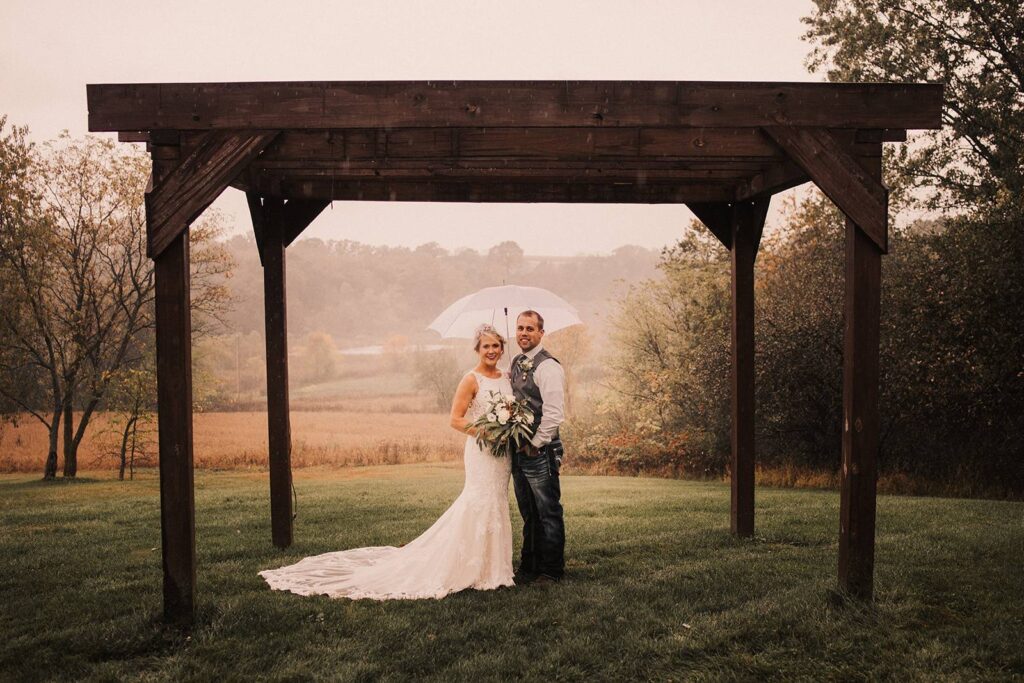 THE HUNT IS OVER IN THIS BEAUTIFUL FALL WEDDING IN THE COUNTRY | KAMI + JESSE
