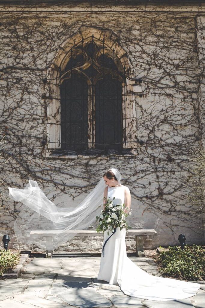INDUSTRIAL GARDEN CHIC WISCONSIN WEDDING | MISSY + DANNY