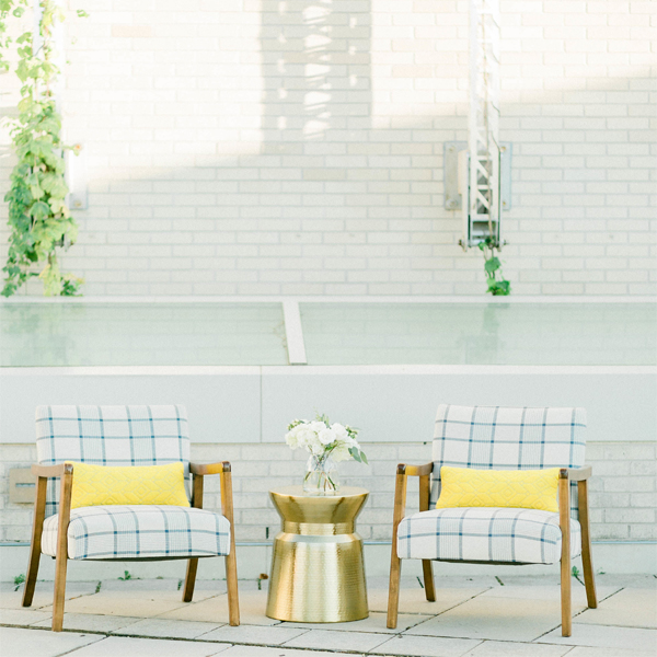 ECLECTIC 1960'S MEETS MODERN WEDDING INSPIRATION SHOOT