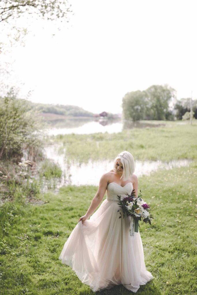 WHERE TO SHOP? THE BEST WISCONSIN BRIDAL SHOPS