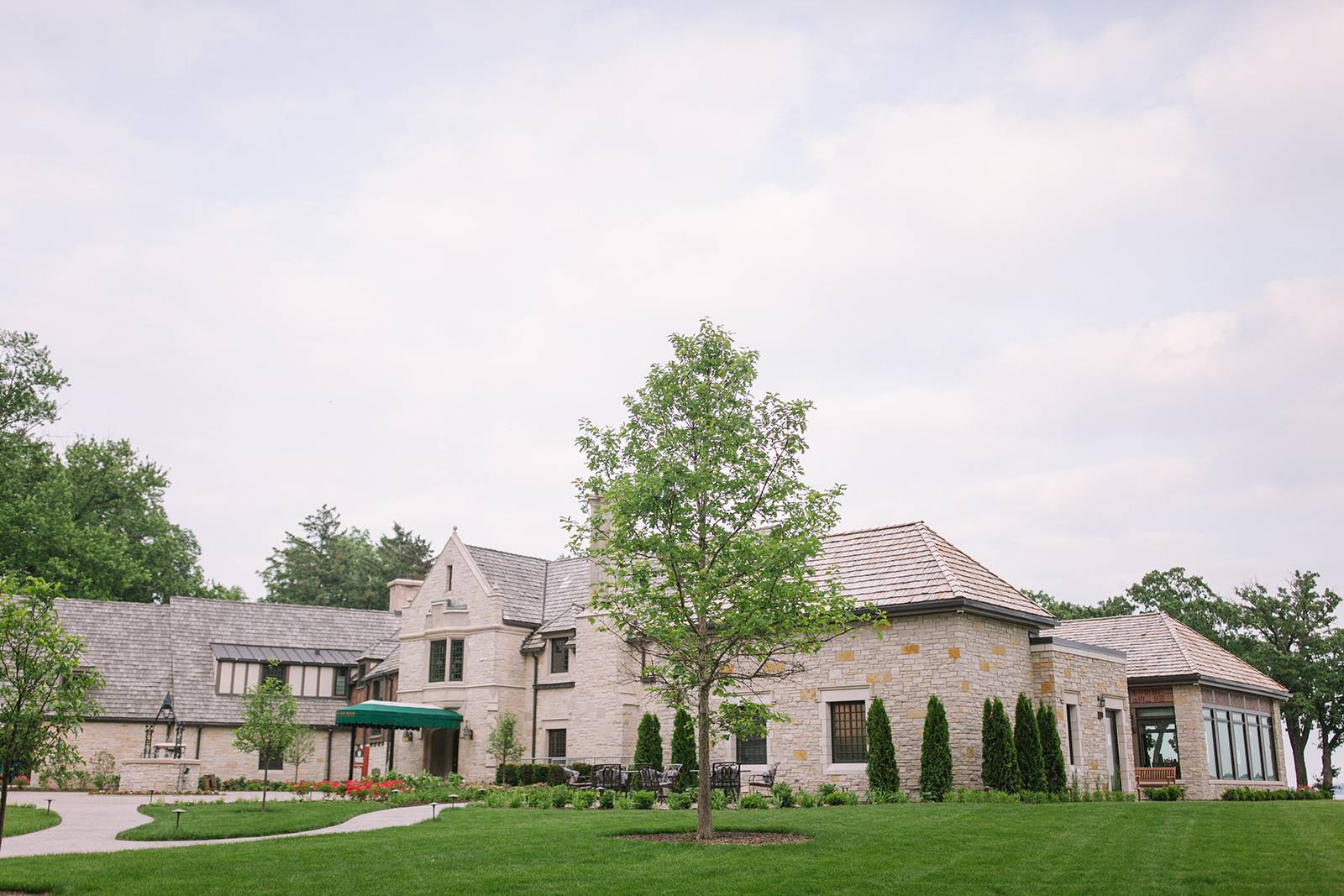 bishops bay waterfront lakeside madison wedding