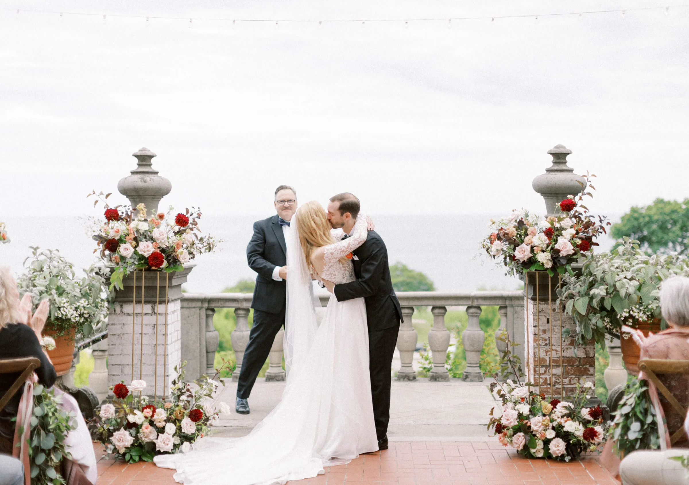 Feisty-flowers-wedding-event-floral-designer-florist-wisconsin-5