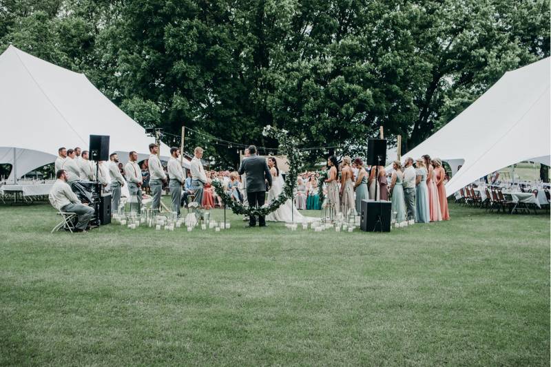 1026225-35933-l-56483u3YLu3e