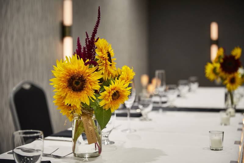 1156761-14758-l-56483E7YjaLa