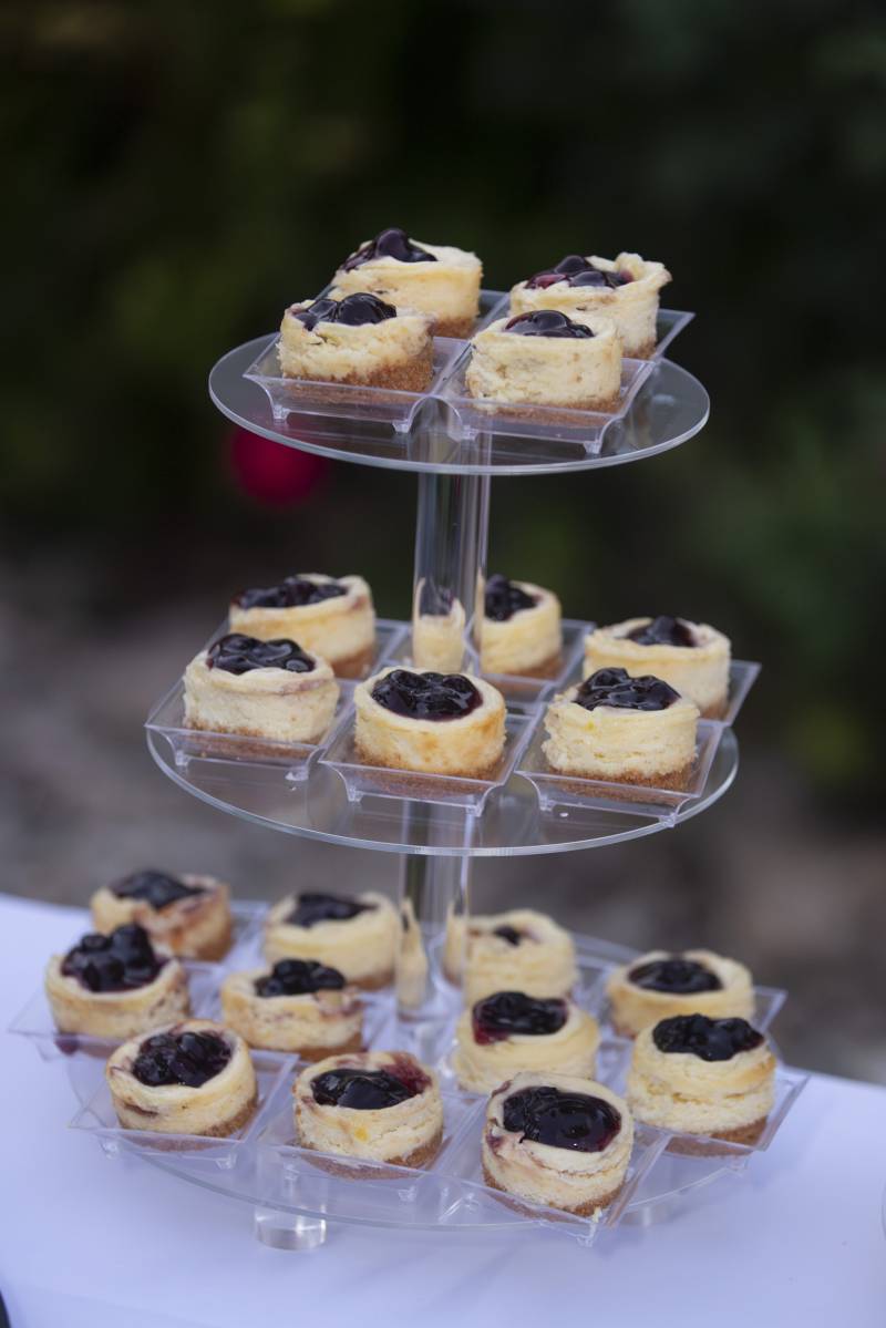 1222332-23559-l-56483bYzuraR