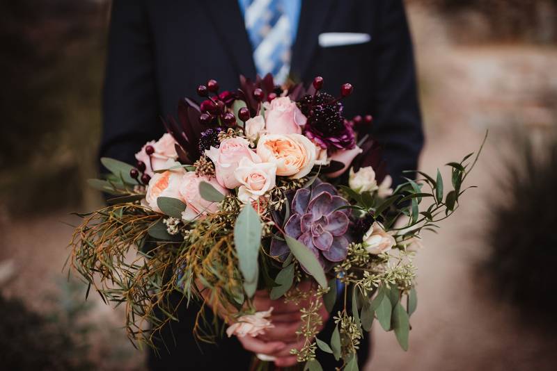 447785-23737-l-56483uVAQura