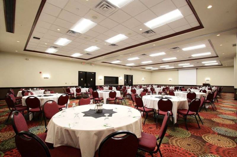 562981-14758-l-56483sE3YTEg