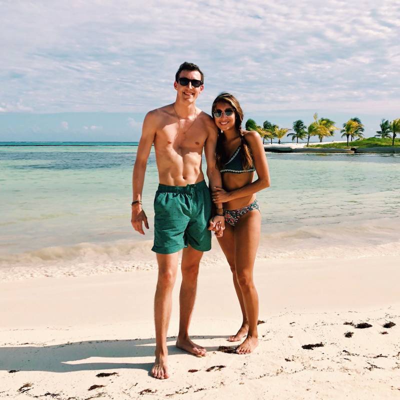 762743-22645-l-56483DyTeqUn