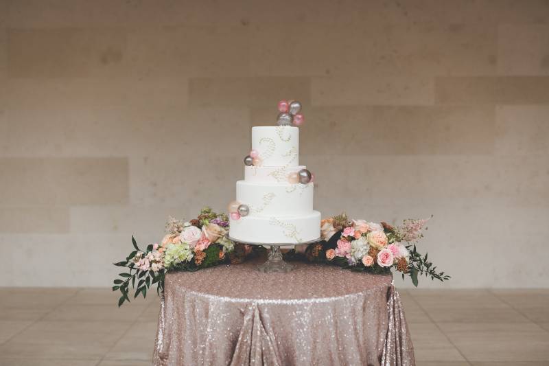 770152-36604-l-56483E5e4eWU