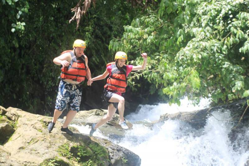 809555-22601-l-56483eJaRaGy