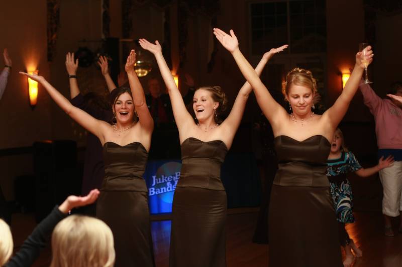 911974-14548-l-56483u4Y7E6a