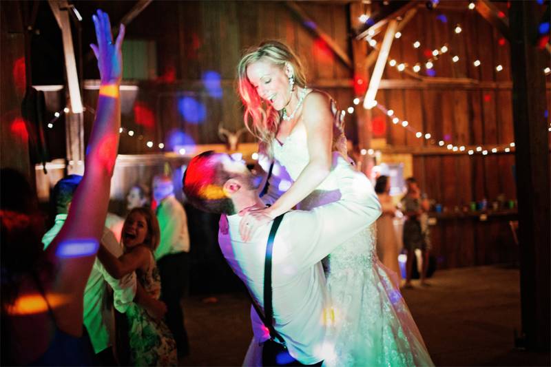 911977-14548-l-56483EQARYqU