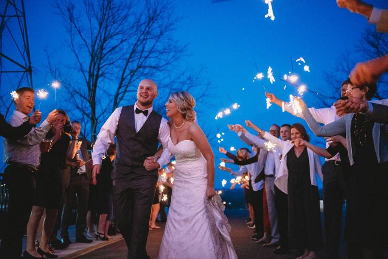 936367-7755-l-56483ejyqYzy