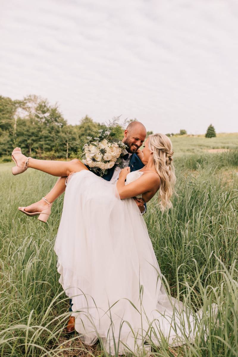 936776-14812-l-56483YgePu6Y