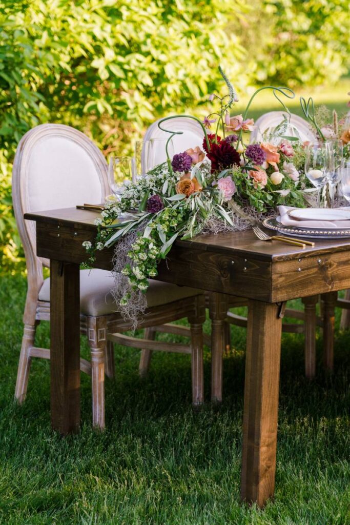 ENGLISH COUNTRY GARDEN STYLED WEDDING SHOOT | WISCONSIN WEDDING INSPIRATION