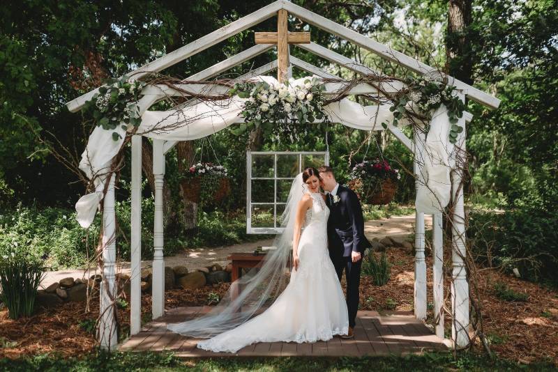 1096889-43261-l-56483DEzyZYJ