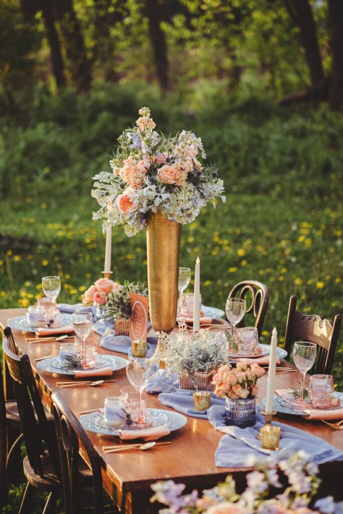 SOFT + ROMANTIC PEACHY BLUE STYLED  WEDDING SCAPE | MADISON WEDDING INSPIRATION