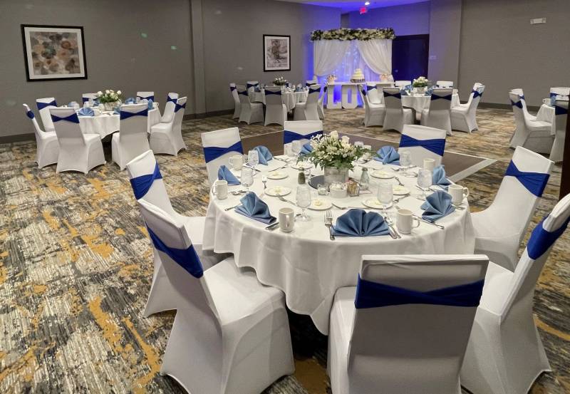 1156024-44784-l-56483dErUBav