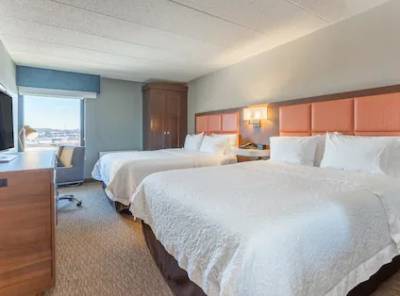 1143168-44938-l-164837E3a8ym