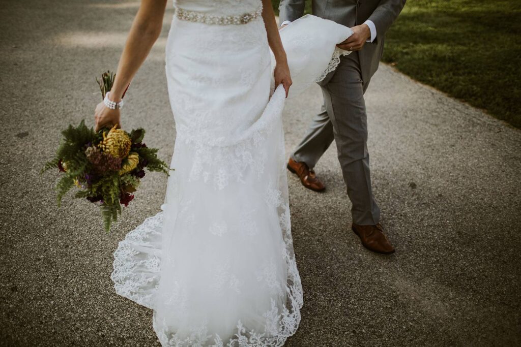 VENDOR SPOTLIGHT | SIMPLY WEDDINGS | WISCONSIN WEDDING PLANNER