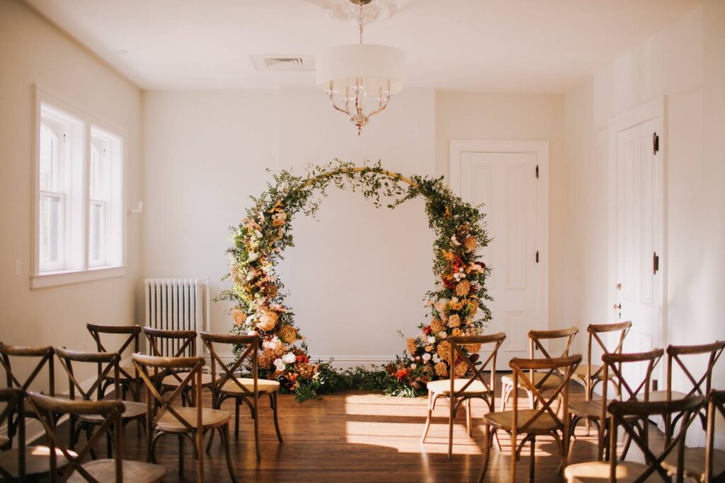 SOFT AUTUMN ETHEREAL STYLED WEDDING SHOOT | WISCONSIN WEDDING INSPIRATION
