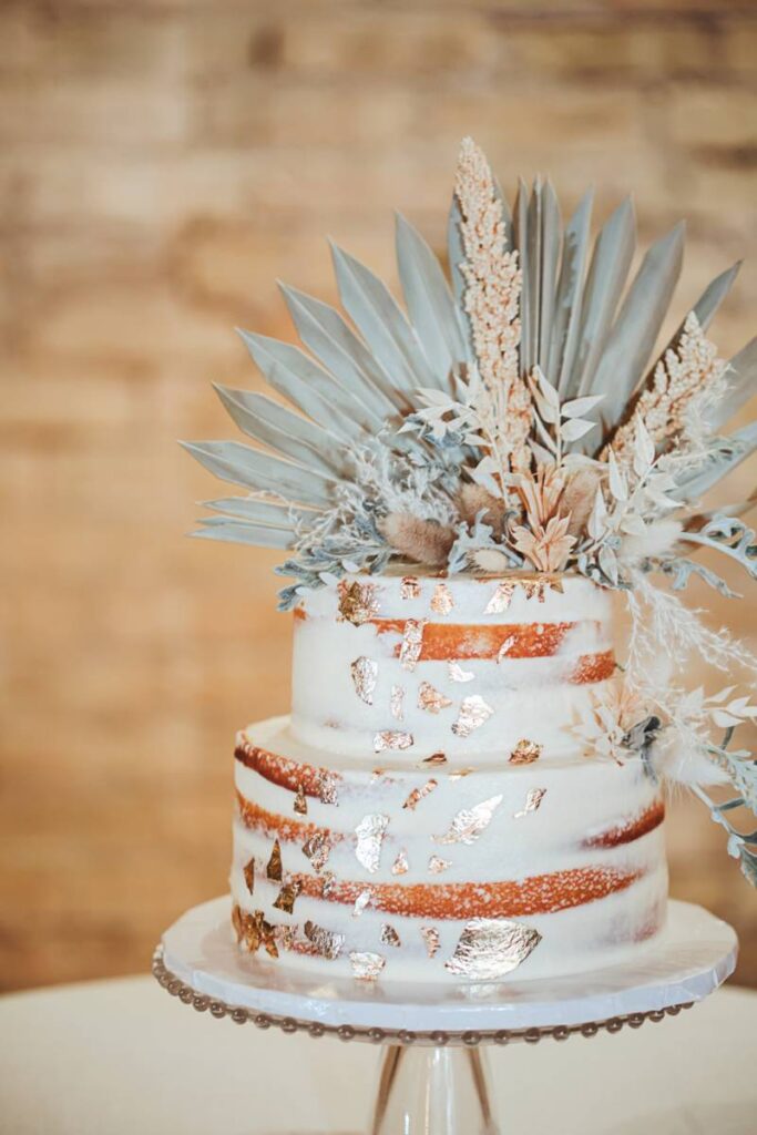 2021 WEDDING CAKE + DESSERT TRENDS | MADISON, WISCONSIN WEDDING INSPIRATION