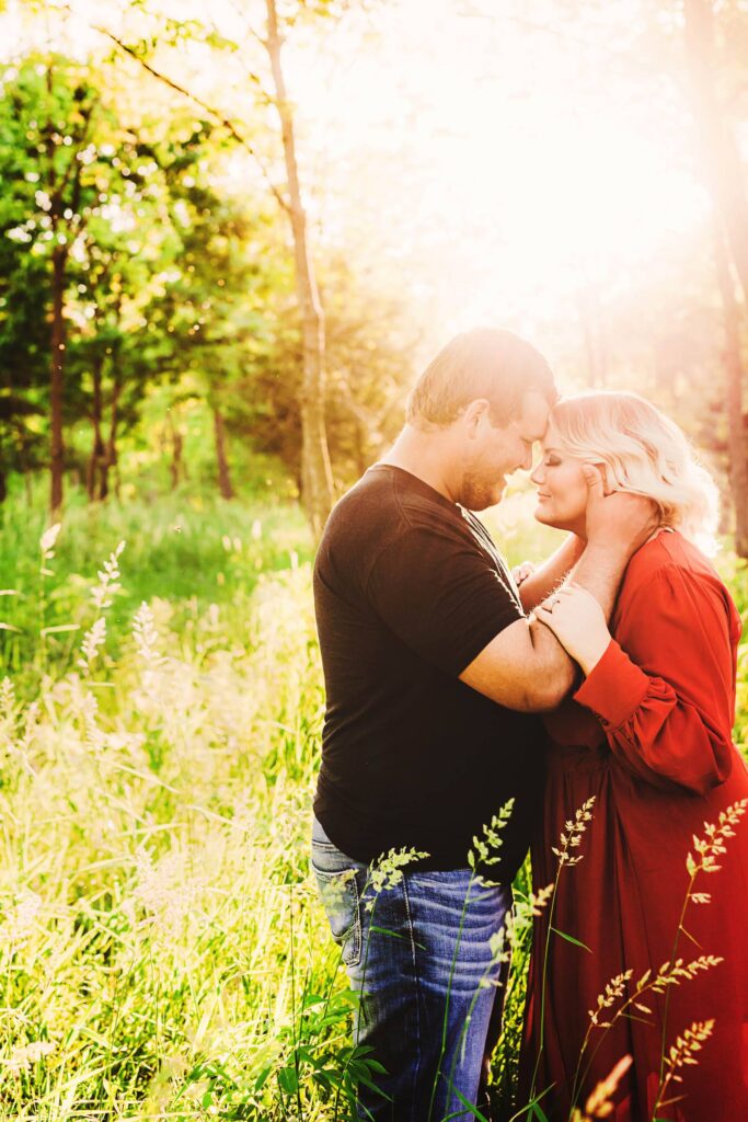 WISCONSIN ENGAGEMENT SESSION | TAKARA + DUSTIN