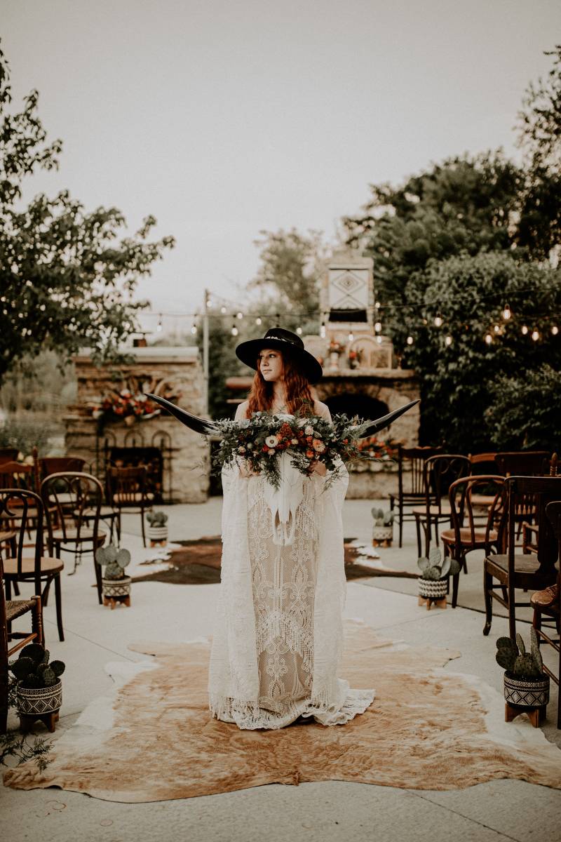 1112621-42162-l-564838YZEMym