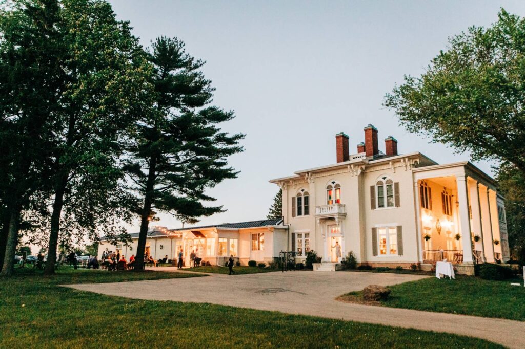 VENDOR SPOTLIGHT | LUDLOW MANSION EVENTS | MADISON, WISCONSIN AREA WEDDING VENUE