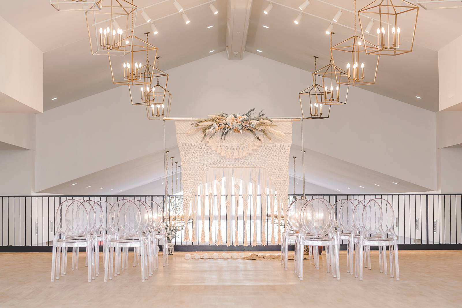 Modern Macram&eacute; Ceremony Backdrop