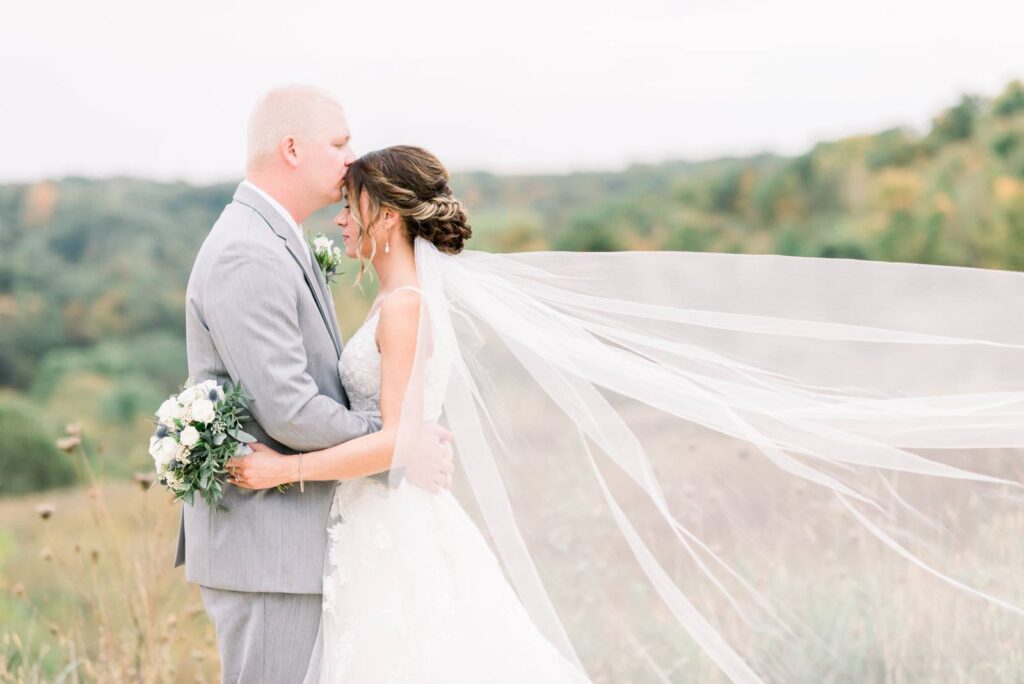 VENDOR SPOTLIGHT | LARISSA MARIE PHOTOGRAPHY | MADISON, WISCONSIN WEDDING PHOTOGRAPHER + VIDEOGRAPHER