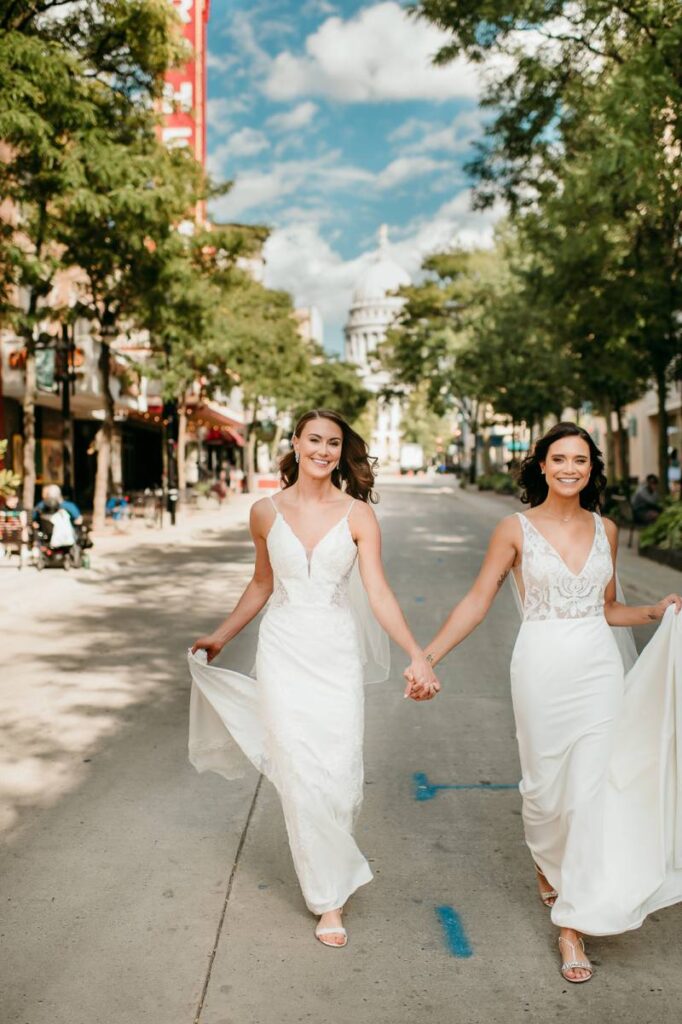 DOWNTOWN MODERN ROOFTOP WEDDING AT MADISON MUSEUM OF CONTEMPORARY ART | BRITTANY + BRITANY
