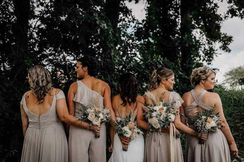 1096898-41654-l-56483A6E2eDA