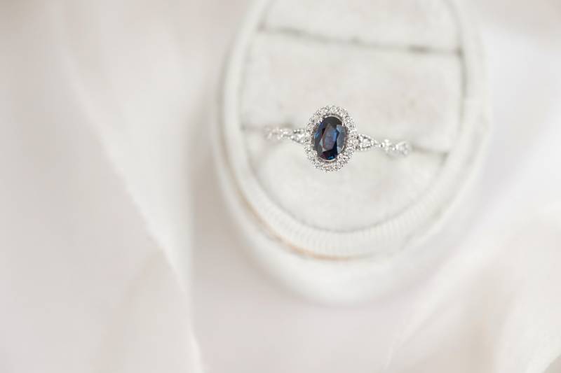 1157344-49126-l-56483YheWEnY