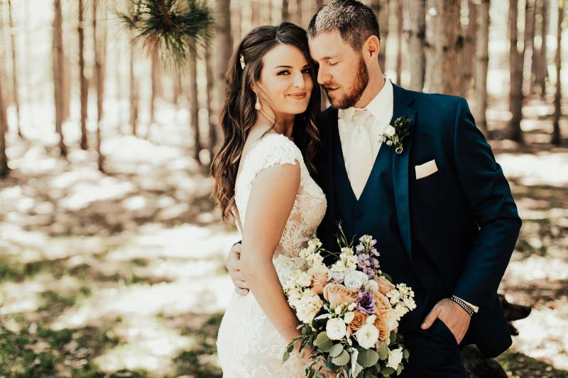 919982-41654-l-56483vaMY9a8