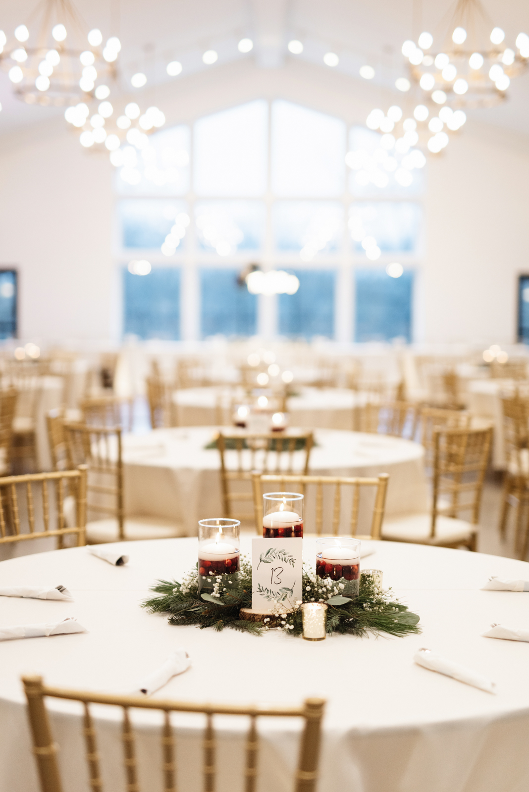 Simple Elegant Winter Centerpiece