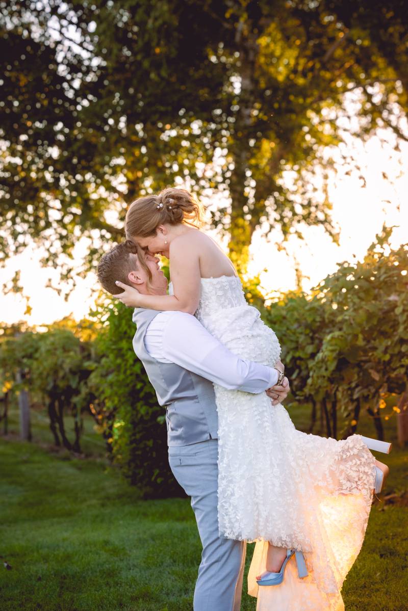 1224879-49192-l-56483YVaNyjY