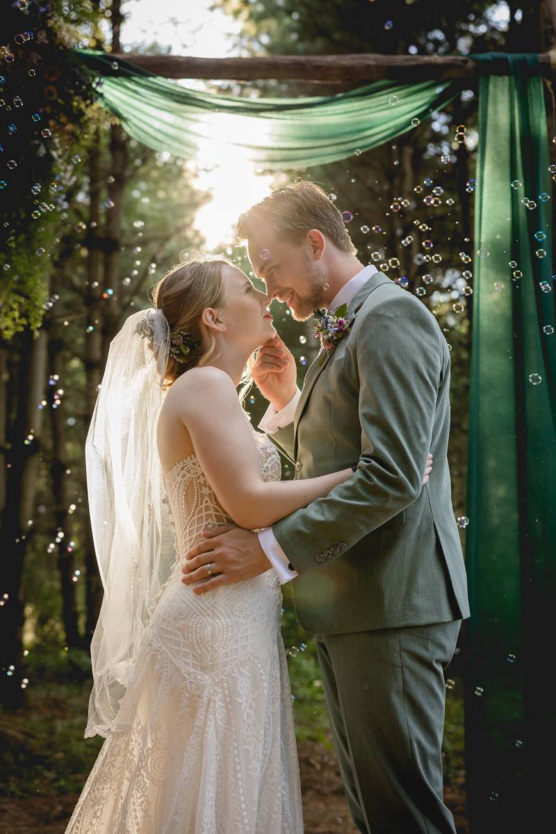 1224882-49192-l-564835A5apyJ