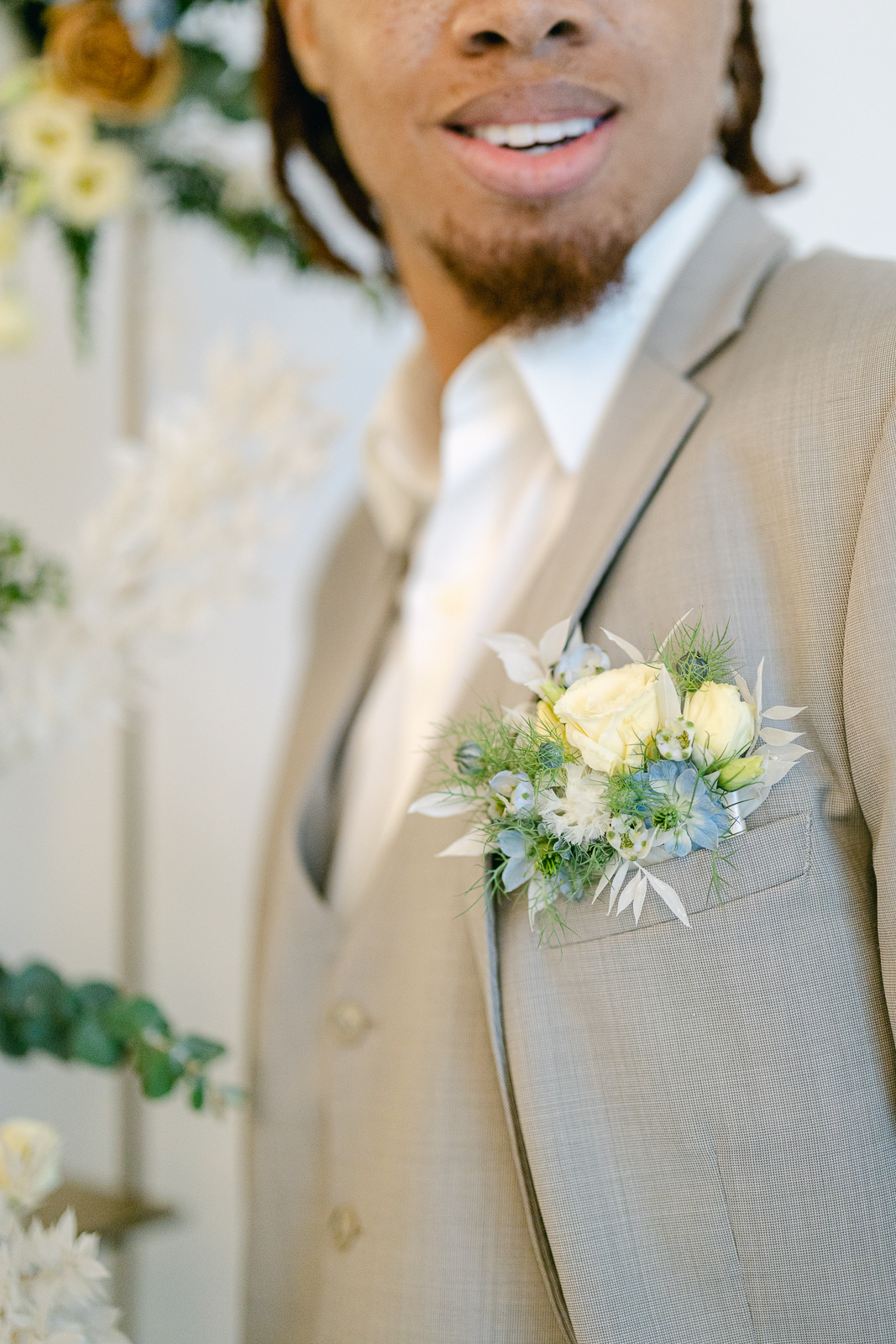 Modern Pocket Boutonniere