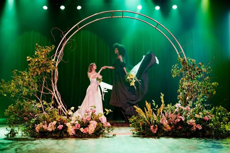 1237770-51632-l-56483eHYBYSY