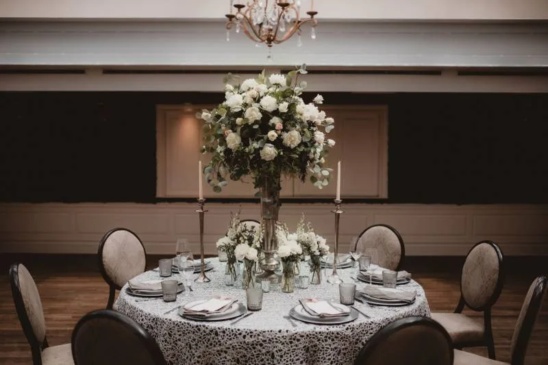 1237772-51632-l-56483ESu6eGA