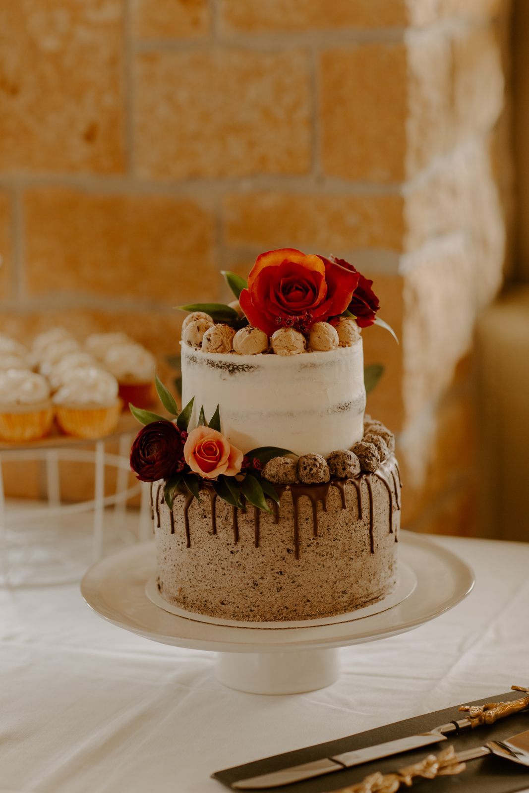 Modern Rustic Wedding Cake