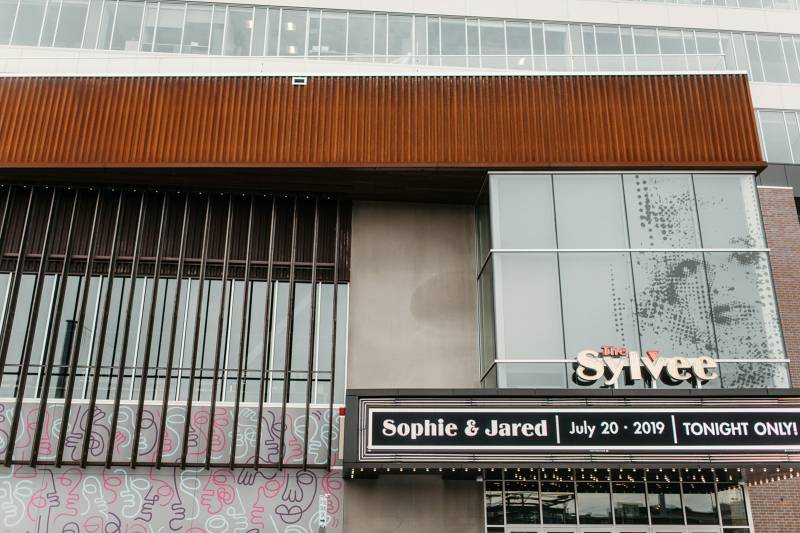 1182063-36007-l-564834UhY6AM