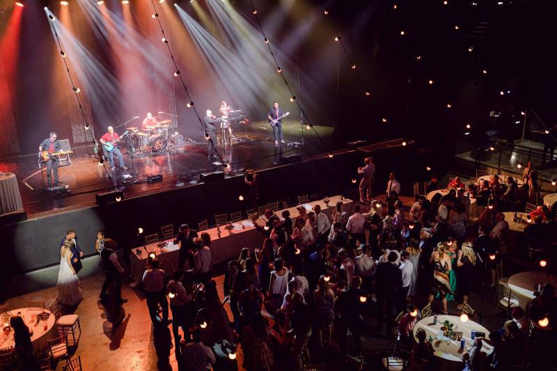 1182068-36007-l-56483edAGyMu