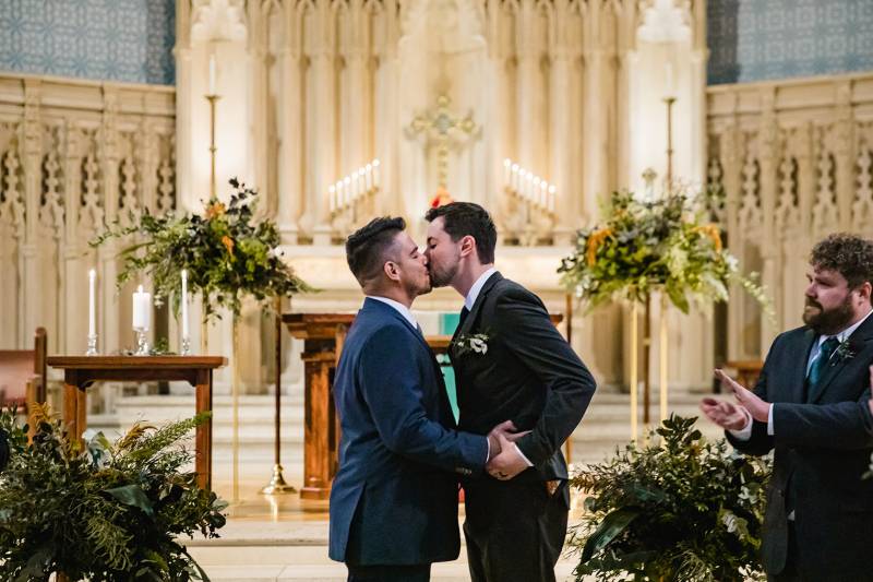 1183798-49993-l-56483NaMute5